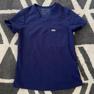 Figs women’s scrub top XS